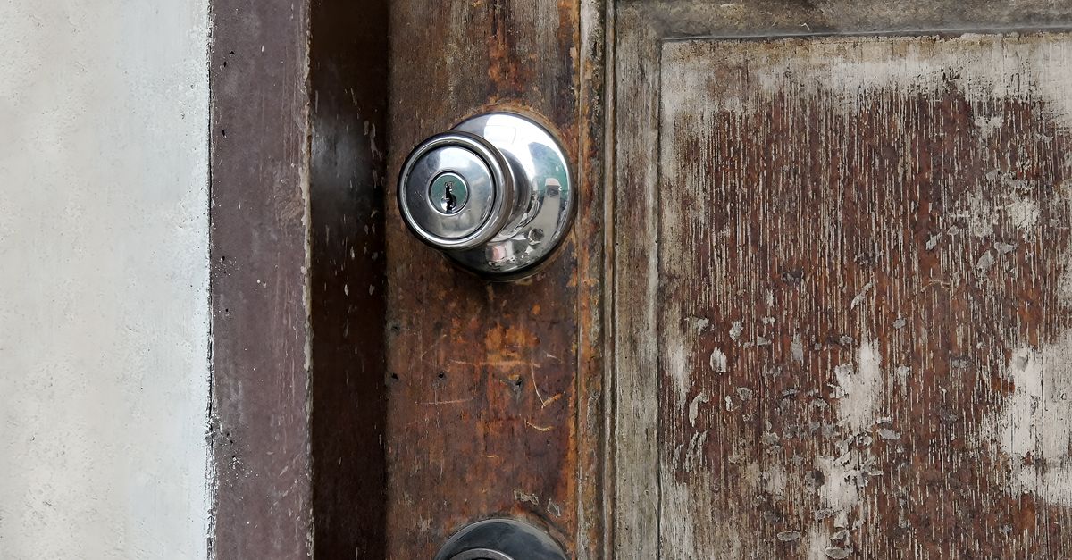 Rekey or Replace Locks After Moving Into a New NYC Apartment? — Columbus Ave Locksmith NYC