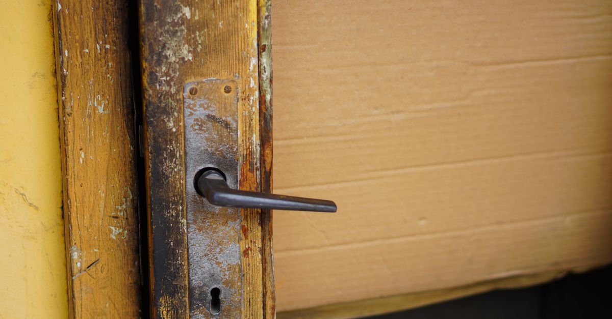 What Is a Mortise Lock and Why Do NYC Apartments Have Them? — Columbus Ave Locksmith NYC
