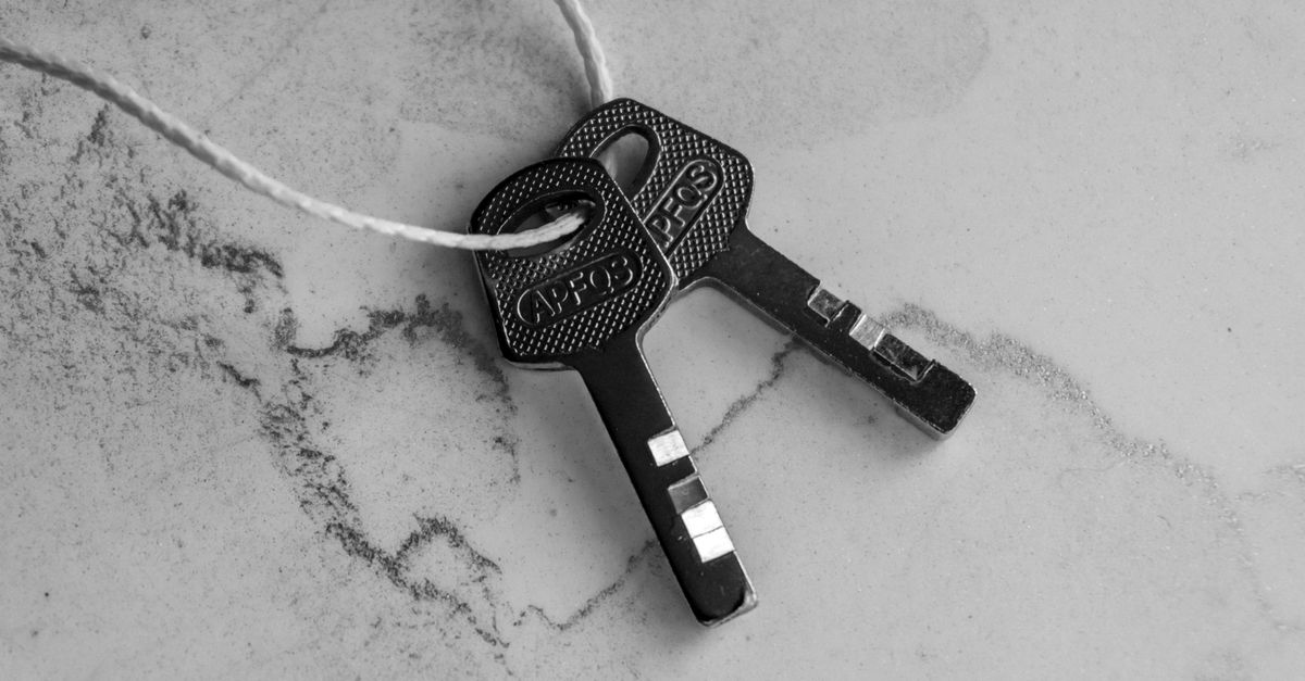 High-Security Car Keys: OEM vs. Aftermarket Options Explained — Columbus Ave Locksmith NYC
