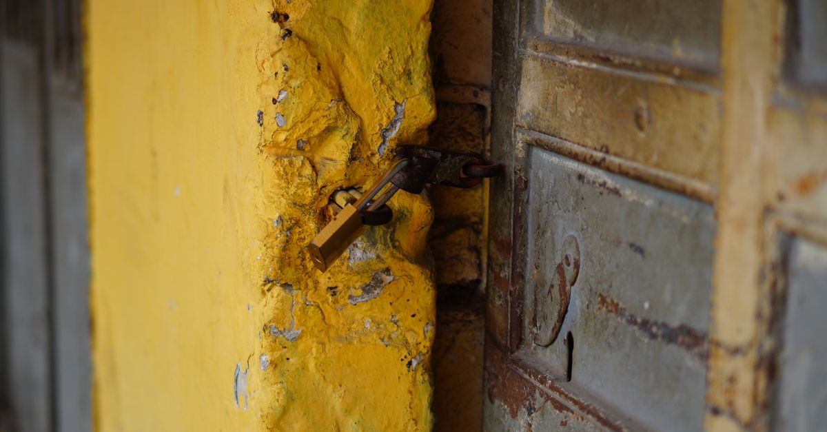 Assessing Break-In Damage & Lock Repair Needs on the Spot — Columbus Ave Locksmith NYC